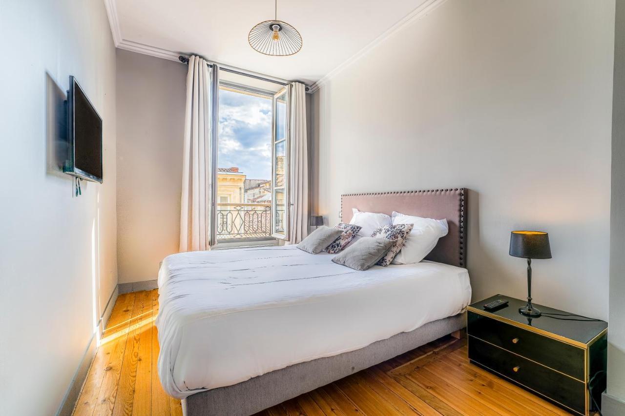 Magnifique Appartement En Hypercentre Bordeaux Exterior photo